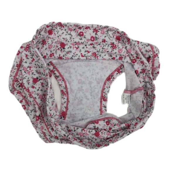 Soft Bamboo Cotton High Rise Panties with little Flowers in Shades of Black - Picture 3 of 5